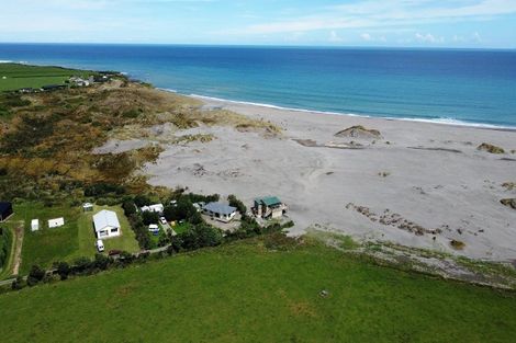 Photo of property in 204f Tai Road, Opunake, 4681