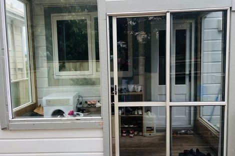 Photo of property in 25a Kenwyn Terrace, Newtown, Wellington, 6021