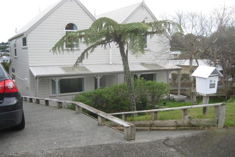 Photo of property in 30a Cypress Drive, Maungaraki, Lower Hutt, 5010