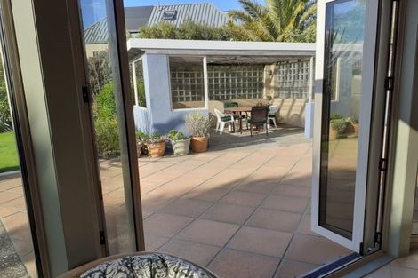 Photo of property in 76 Glenstrae Road, Redcliffs, Christchurch, 8081