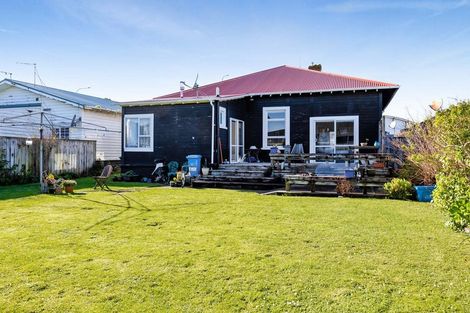 Photo of property in 39 Victoria Street, Hawera, 4610