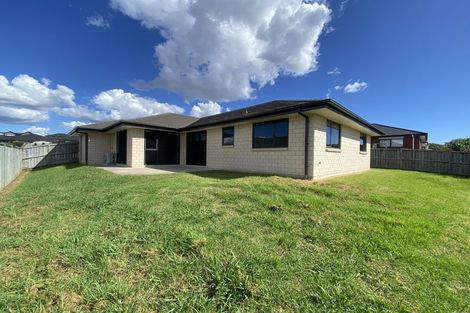 Photo of property in 8 Ewins Lane, Pokeno, 2402