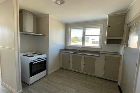 Photo of property in 12 Bentham Street, Westport, 7825