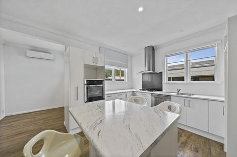 Photo of property in 99 Whites Line East, Waiwhetu, Lower Hutt, 5010