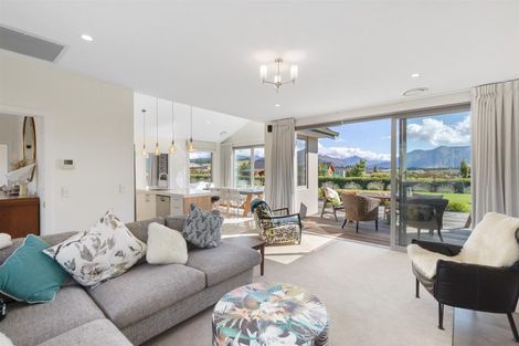 Photo of property in 2 Nokomai Street, Wanaka, 9305