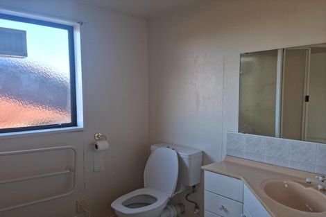 Photo of property in 17 Tintern Avenue, Avonhead, Christchurch, 8042