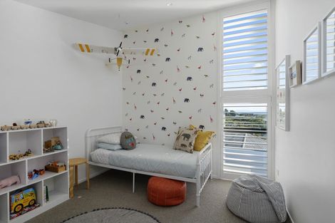 Photo of property in 14 Assisi Street, Mount Pleasant, Christchurch, 8081