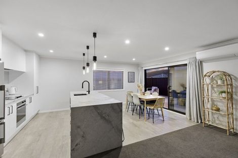 Photo of property in 53 Buddle Road, Wallaceville, Upper Hutt, 5018