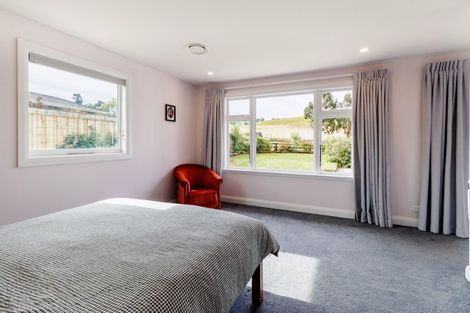 Photo of property in 61/4c Osborne Road, Amberley, 7410