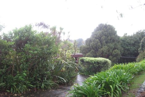 Photo of property in 16 Chilton Place, Howick, Auckland, 2014