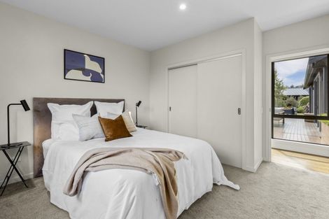 Photo of property in 14 Jacks Point Rise, Jacks Point, Queenstown, 9371