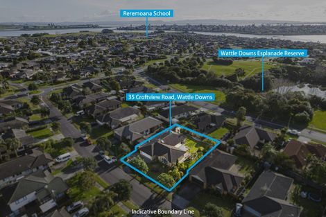 Photo of property in 35 Croftview Road, Wattle Downs, Auckland, 2103