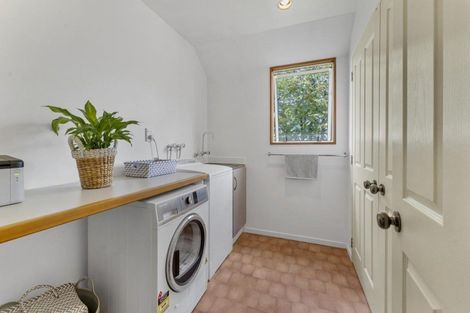 Photo of property in 2 Hazlett Street, Clyde, 9330