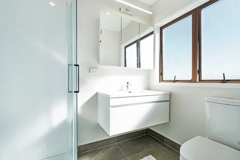 Photo of property in 9 Banksia Place, Goodwood Heights, Auckland, 2105