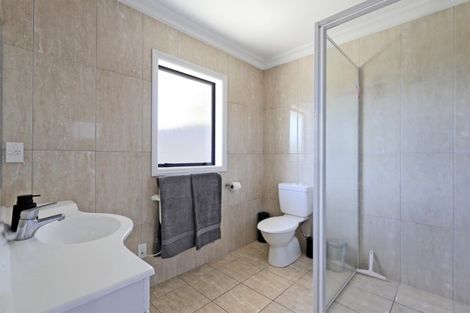 Photo of property in 46 Pinotage Drive, Greenmeadows, Napier, 4112