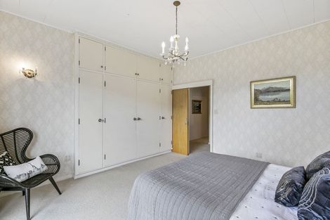 Photo of property in 8 Aplin Terrace, Ngaio, Wellington, 6035