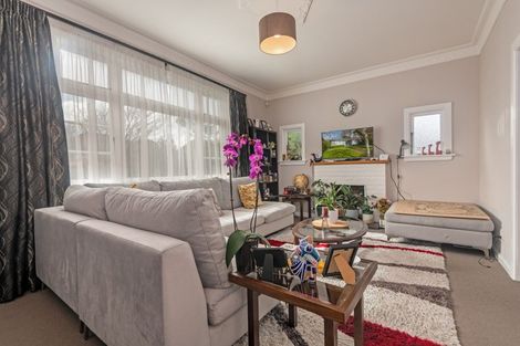 Photo of property in 10 Hardie Street, Hokowhitu, Palmerston North, 4410