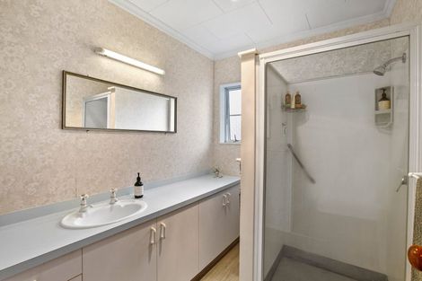 Photo of property in 1/9 Tukapa Street, Westown, New Plymouth, 4310