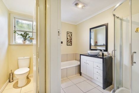 Photo of property in 1172 East Coast Road, Redvale, Albany, 0794