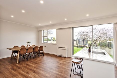 Photo of property in 12 Cruickshank Crescent, Rosedale, Invercargill, 9810