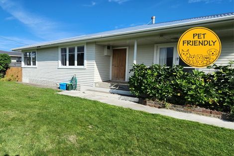 Photo of property in 37 Reid Avenue, Hawera, 4610