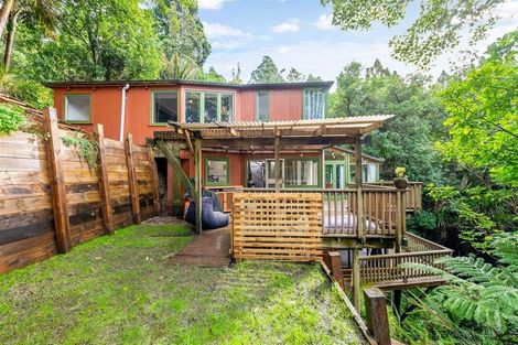 Photo of property in 40 Tanekaha Road, Titirangi, Auckland, 0604