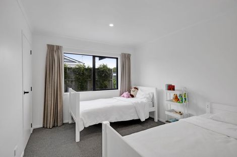 Photo of property in 603a Haowhenua Place, Hawera, 4674