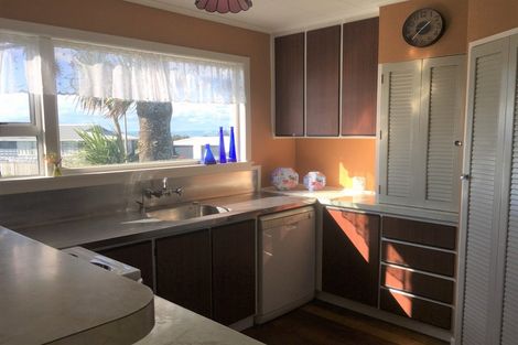 Photo of property in 17 Aubrey Street, Waitara, 4320