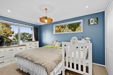 Photo of property in 12 Beauchamp Drive, Massey, Auckland, 0614