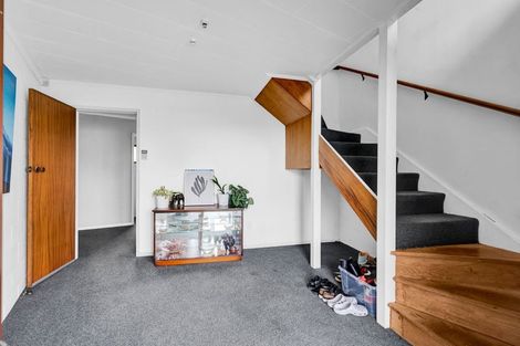 Photo of property in 5 Bronte Place, Whalers Gate, New Plymouth, 4310