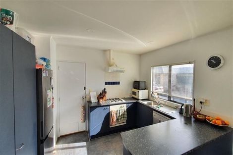 Photo of property in 1/520 Don Buck Road, Westgate, Auckland, 0614