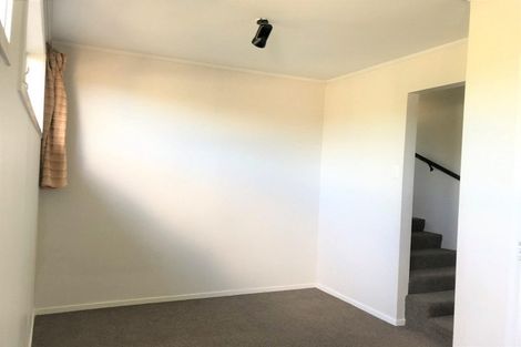 Photo of property in 17 Bodi Place, Te Atatu South, Auckland, 0610