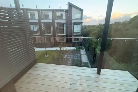 Photo of property in 48 Parkwood Avenue, Westgate, Auckland, 0614