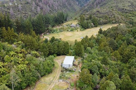 Photo of property in 272 Uruwhenua Road, Upper Takaka, Takaka, 7183