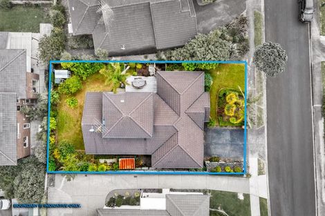 Photo of property in 10 Jelas Road, Red Beach, 0932