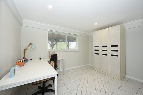 Photo of property in 41 Hadfield Street, Beach Haven, Auckland, 0626