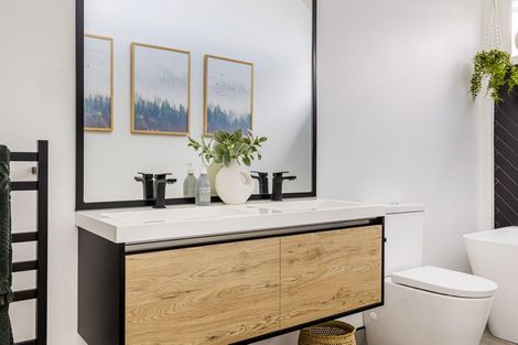 Photo of property in 162 Kupe Drive, Whitianga, 3510