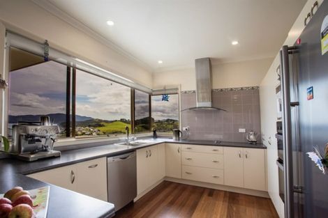 Photo of property in 29 Lori Lane, Coopers Beach, 0420