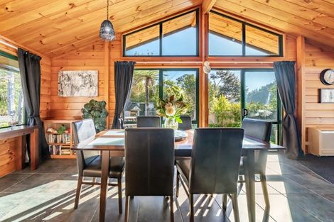 Photo of property in 19 Carlow Grove, Birchville, Upper Hutt, 5018