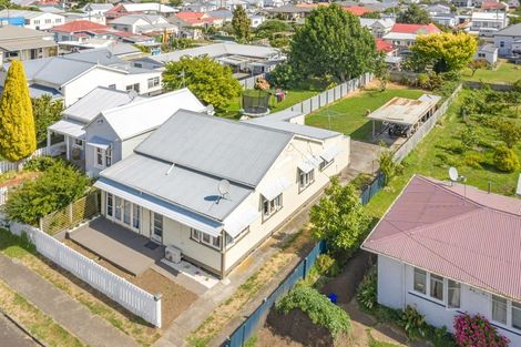 Photo of property in 77 Keith Street, Whanganui, 4500