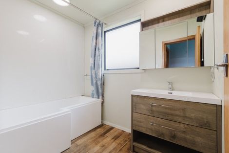 Photo of property in 80674 Masterton Road, Woodville, 4999