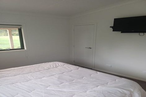 Photo of property in 461 Arapaepae Road South, Ohau, Levin, 5570