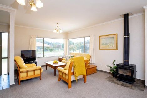 Photo of property in 67 Kensington Drive, Taradale, Napier, 4112