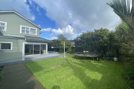 Photo of property in 2/43 Toroa Street, Torbay, Auckland, 0630