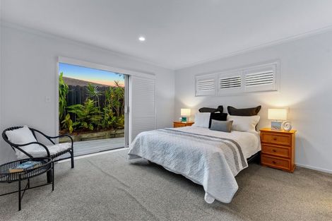 Photo of property in 371 Millwater Parkway, Silverdale, 0932