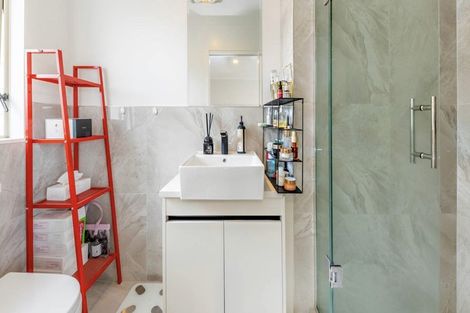 Photo of property in 2 Robina Court, Burswood, Auckland, 2013