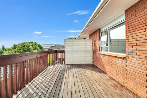 Photo of property in 2/30 Simkin Avenue, St Johns, Auckland, 1072