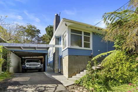 Photo of property in 7 Winchester Avenue, Pinehaven, Upper Hutt, 5019