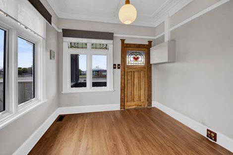 Photo of property in 15 Seyton Street, Stratford, 4332