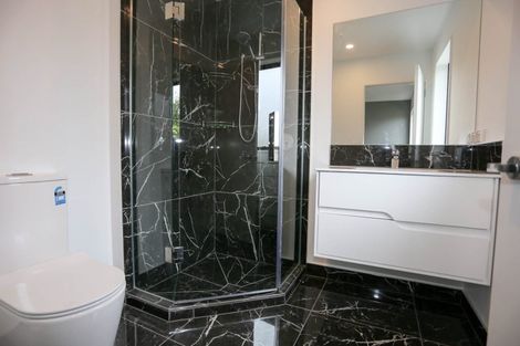 Photo of property in 37b Centennial Avenue, Riccarton, Christchurch, 8041